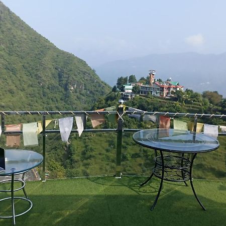 Icebergs Mussoorie - A Boutique Stay And 24 Hrs Roof Top Cafe Bagian luar foto