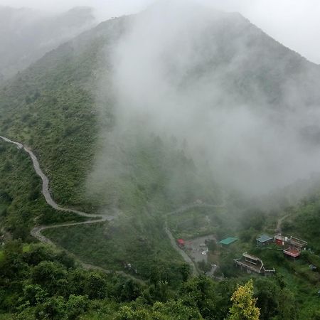 Icebergs Mussoorie - A Boutique Stay And 24 Hrs Roof Top Cafe Bagian luar foto
