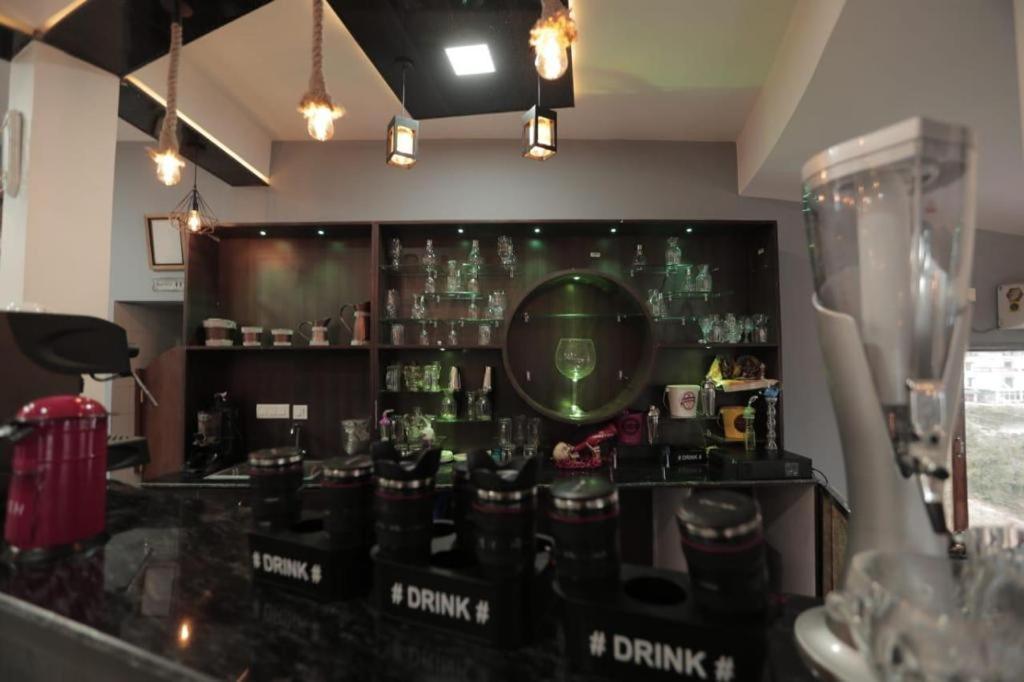 Icebergs Mussoorie - A Boutique Stay And 24 Hrs Roof Top Cafe Bagian luar foto